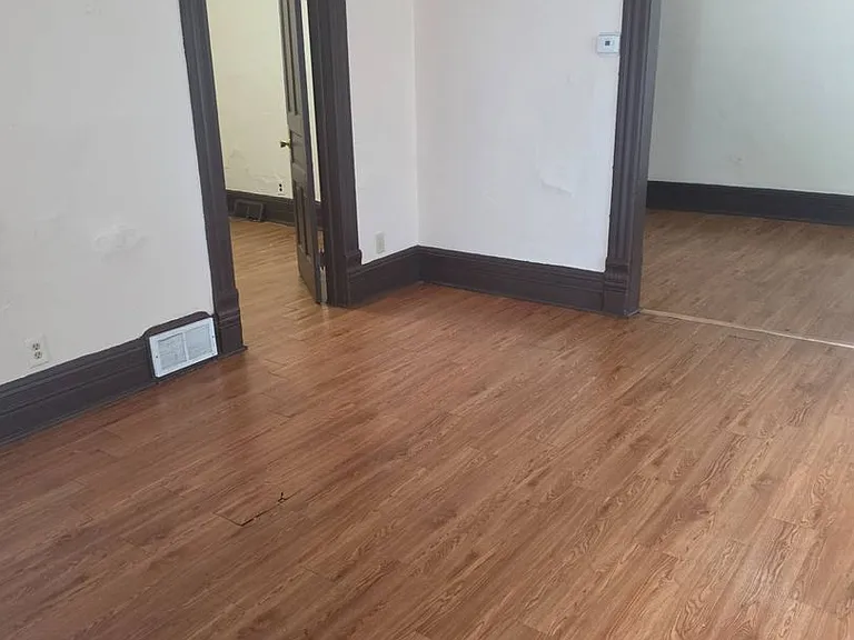 602 W Center St — Photo 15