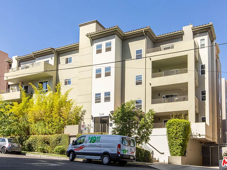 7249 Franklin Ave #201 — Photo 21