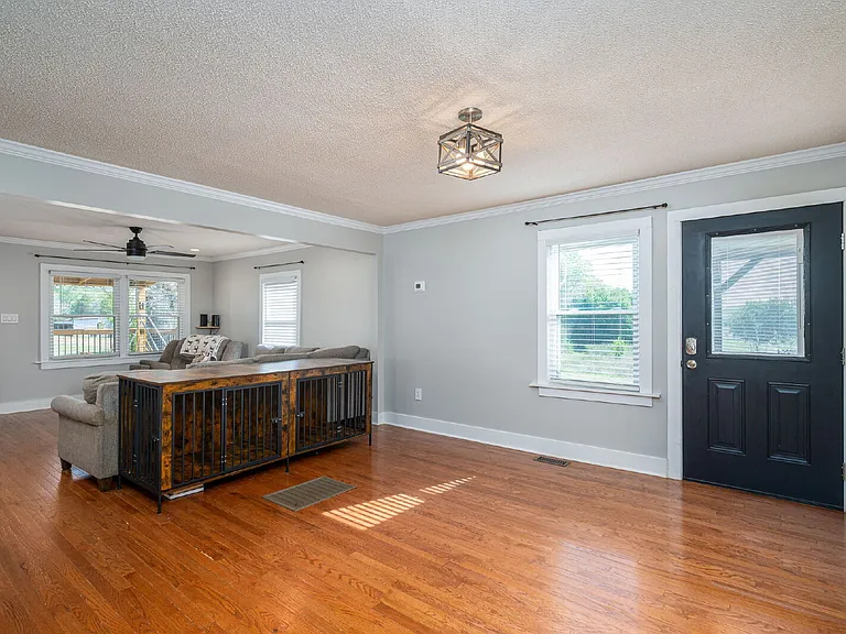 3635 Jennifer Ballenger Ln — Photo 2