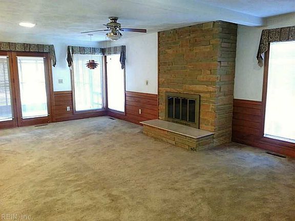 4th image of 4305 Ainslie Ct S