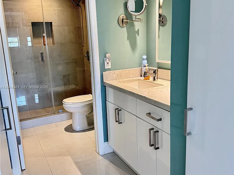 855 Euclid Ave #402 — Photo 15