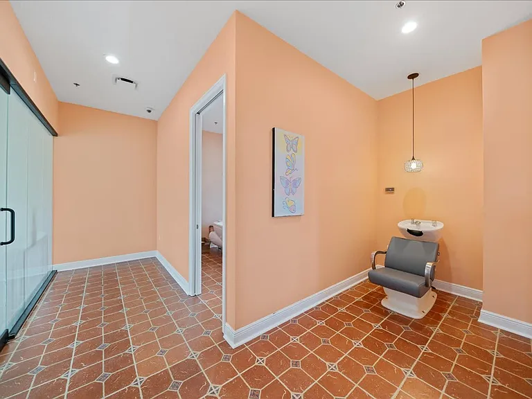 701 Pilot Ln #ID1512883P — Photo 35