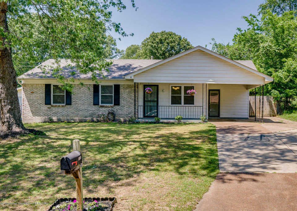 1st image of 2376 Colonial Hills Dr