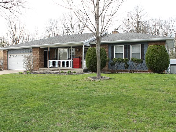 2nd image of 2129 Jamestown Dr SE