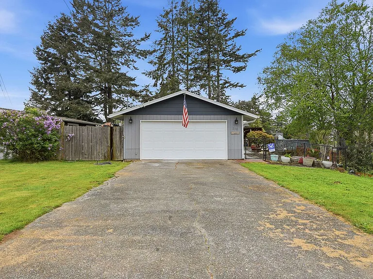 510 S Cammann St — Photo 2