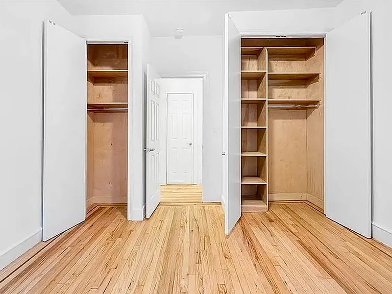 1665 York Ave #3B — Photo 4