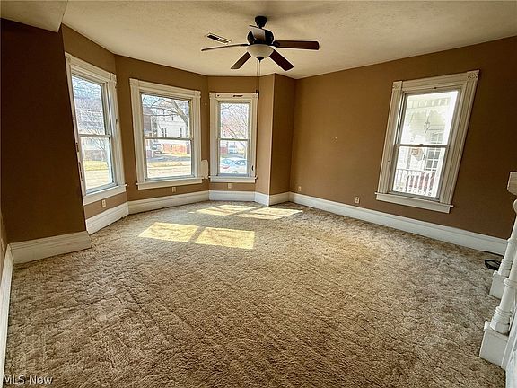 2nd image of 720 Front St