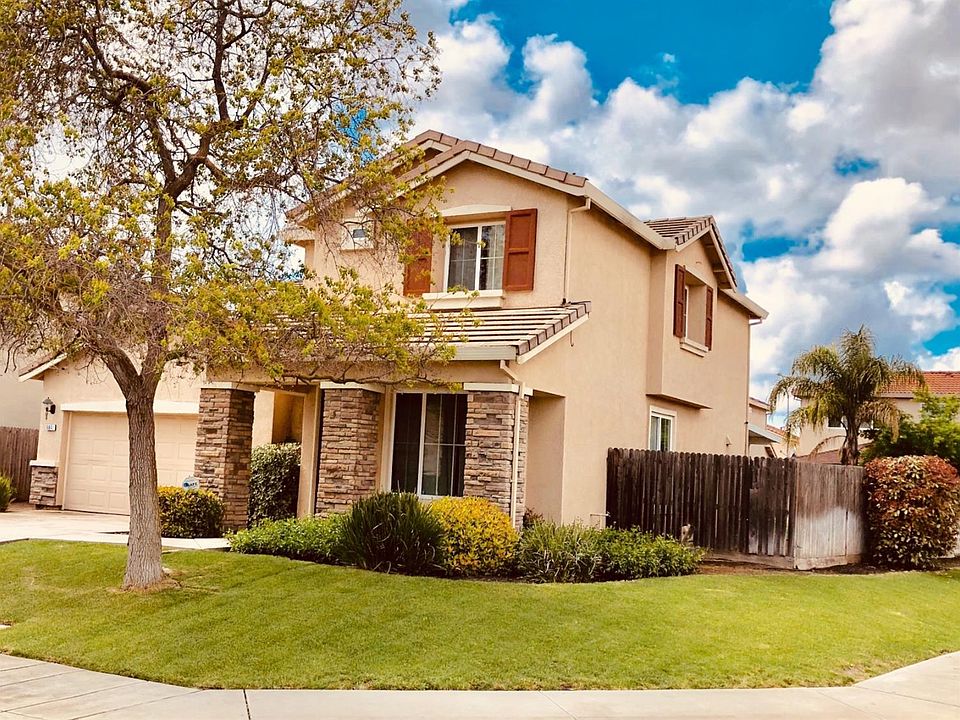 1st image of 8841 Vernaccia Ln