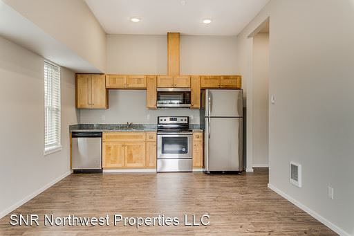 1st image of 2515 S 48th St #107