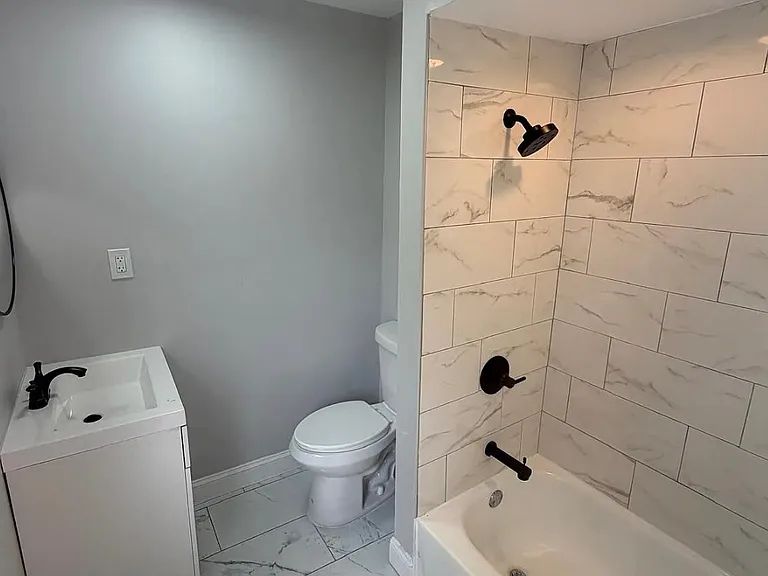 13 Orange Pl #AA — Photo 10
