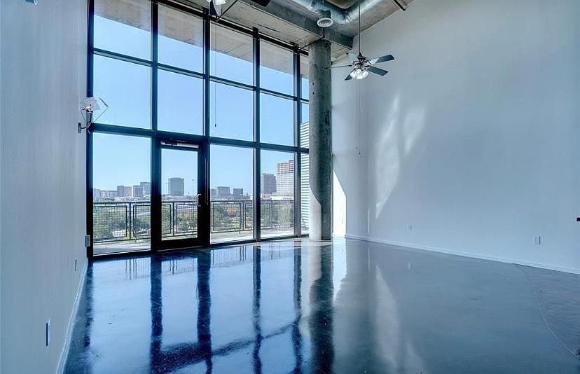 1st image of 3110 Thomas Ave APT 725