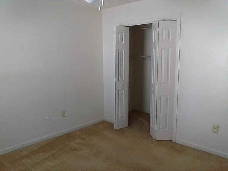 49 Mare Ct #B — Photo 11