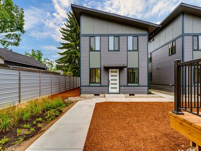 9 N Monroe St #C, Eugene, OR, 97402