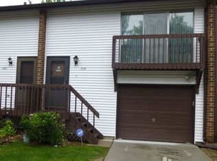 278 Sioux Dr, Bolingbrook, IL 60440