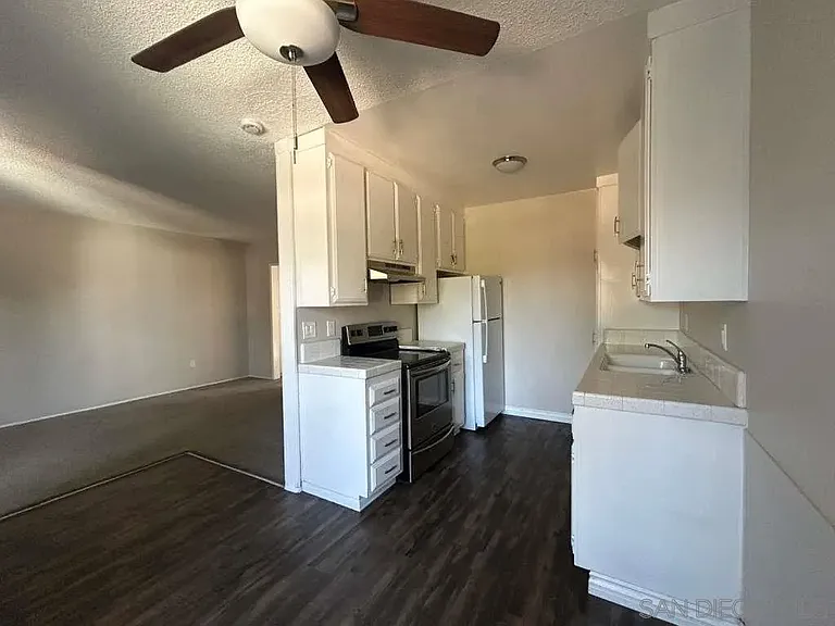 1259 E Ohio Ave — Photo 6