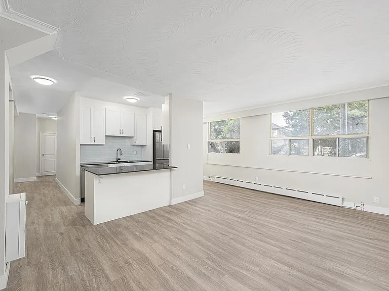115 Dowling Ave #101 — Photo 10