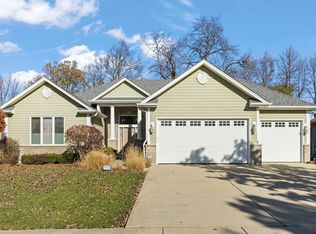 674 Friar Dr, Aurora, IL 60505