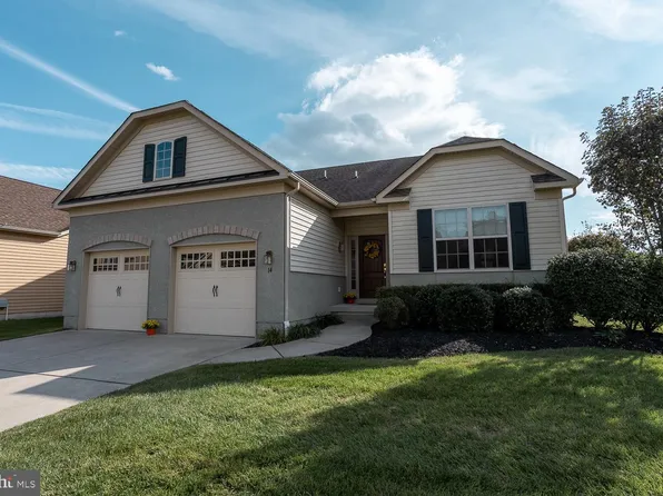 14 Genova Dr, Berlin Township, NJ 08091