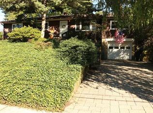 11 Watchung Rd, East Brunswick, NJ 08816