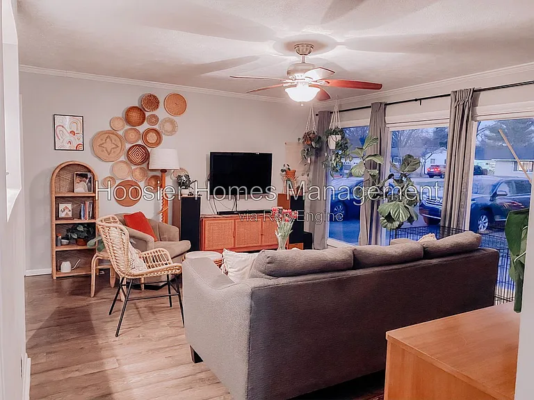 10818 Broadway St — Photo 6