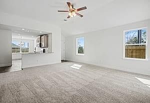 4th image of 440 Bryan Way