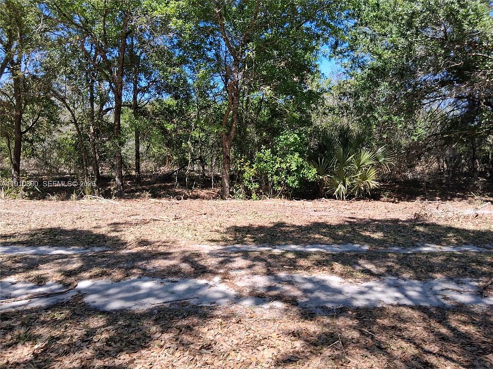 1st image of 2822 W Yepremian Rd