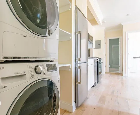 Rented by Dallien Realty Limited Liability Company | media 8