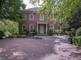 506 Summers Ct, Alexandria, VA 22301