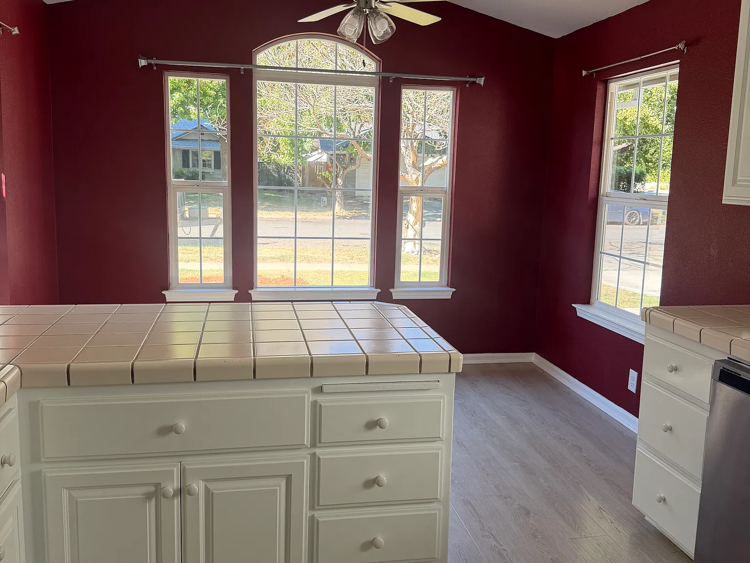 805 Penstemon Way — Photo 2