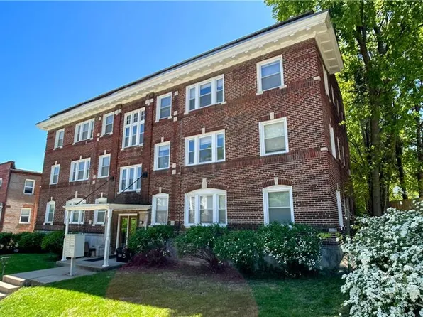 1605 W 37th St, Kansas City, MO 64111