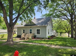702 Allen St, Firth, NE 68358