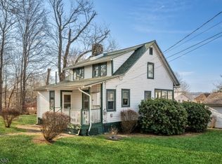 6 Lakeview Ave, Mount Olive Twp., NJ 07828