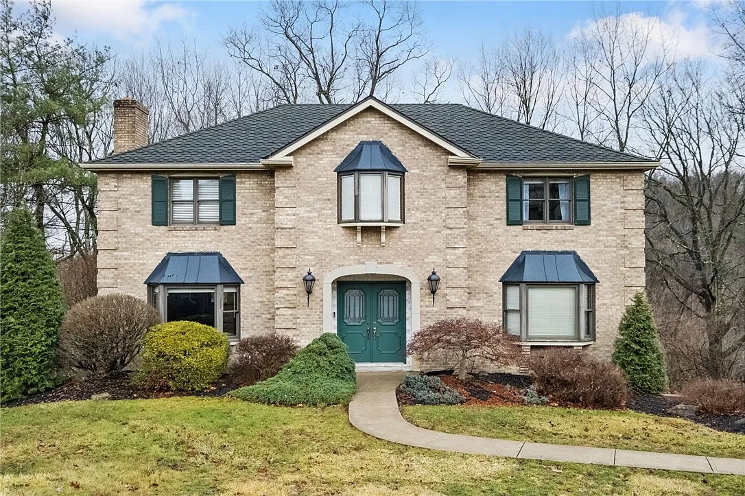228 Springhouse Dr photo 1