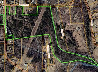 1610 Bradley Dr SE, Dalton, GA 30721