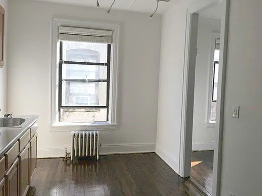31-31 34th St #3B — Photo 5