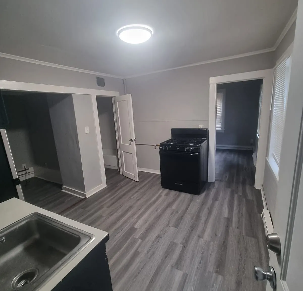1 bed, $1,200 — Photo 1