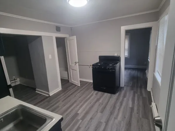 21 Linden Pl #B, Vernon Rockville, CT 06066