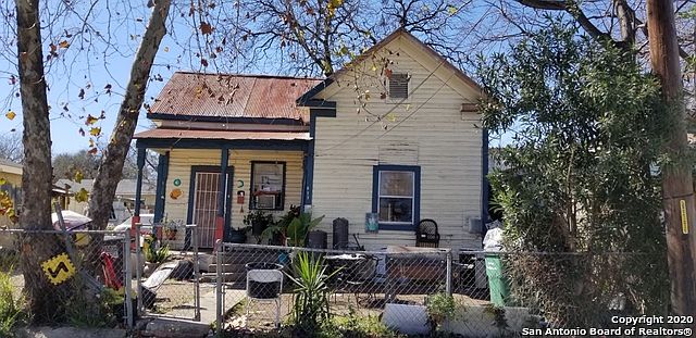 1st image of 917 N San Marcos