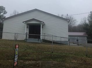 402 Creek Bend Dr, Columbia, KY 42728