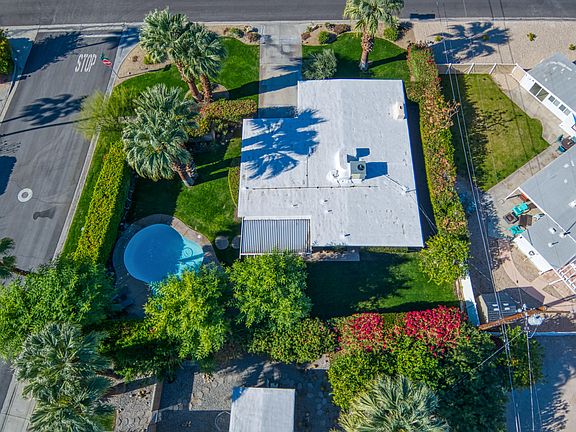 4th image of 2110 E Desert Palms Dr