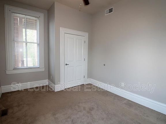 5th image of 6927 Michigan Ave #1F