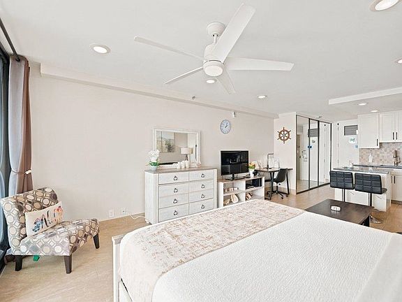 4th image of 106 Kaanapali Shores Pl APT 707