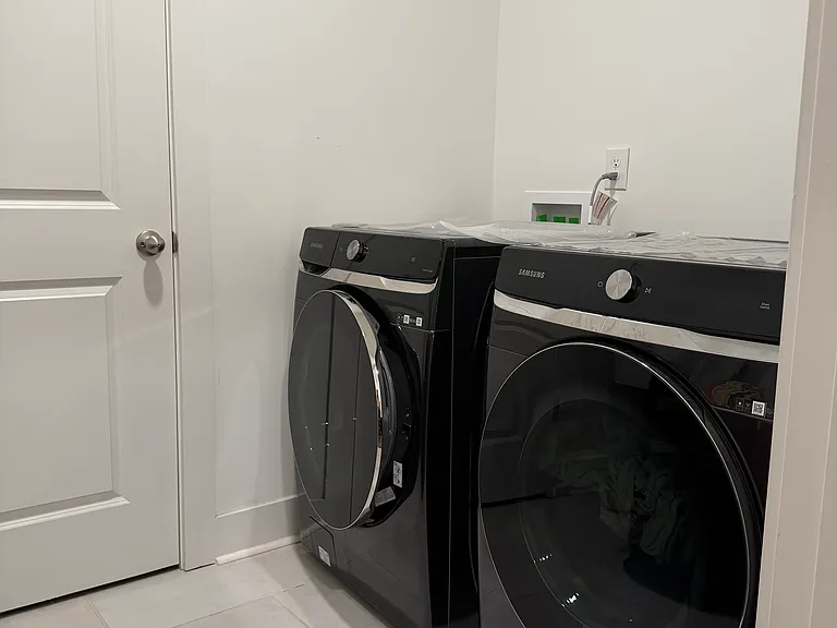 2115 Lequire Ln — Photo 24