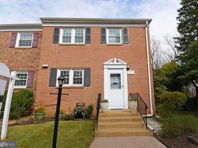 6022 Hardwick Pl, Falls Church, VA, 22041