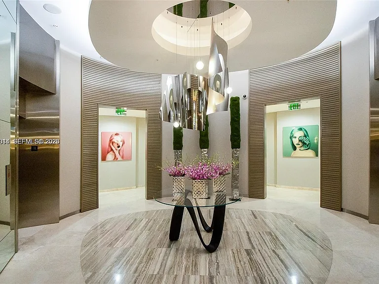10275 Collins Ave #614 — Photo 3