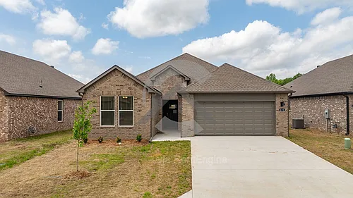 621 Riley Ln Photo 1