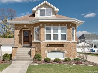 633 S Spring Rd, Elmhurst, IL 60126