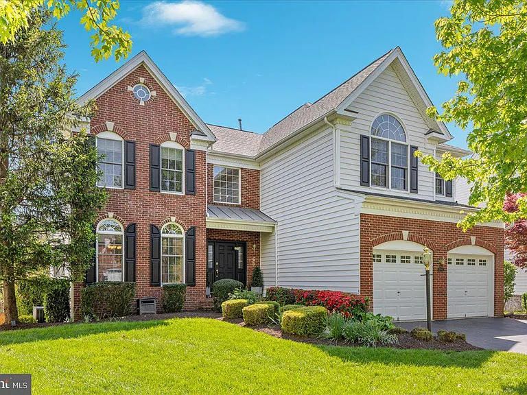 15043 Gaines Mill Cir — Photo 1