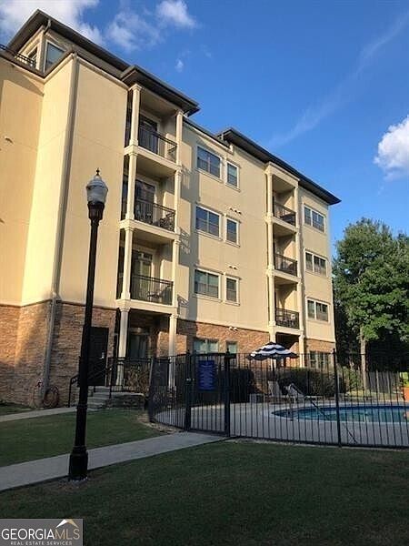 1st image of 2230 Cheshire Bridge Rd NE Unit 412