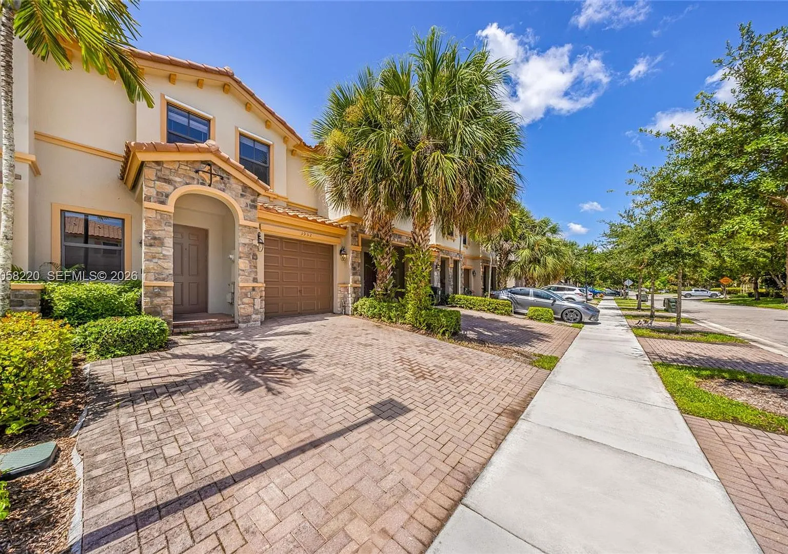 3952 Devenshire Ct Coconut Creek, Fl 33073 — Photo 3